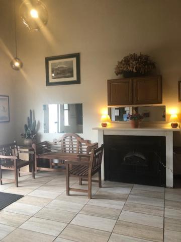 Luxury Inn Cheyenne Bagian luar foto